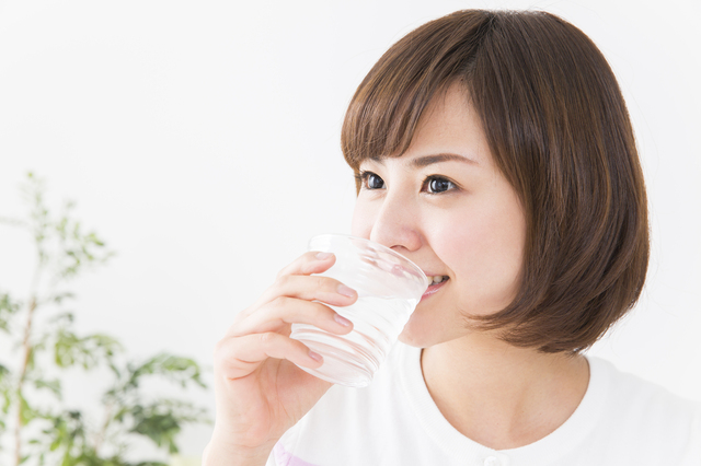 わきとにおいと水